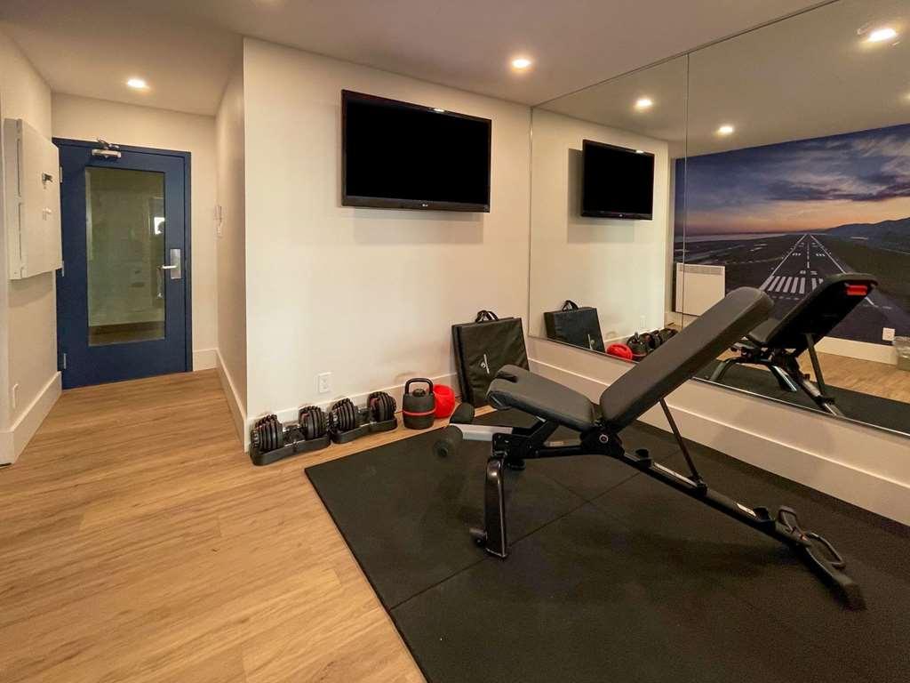 Clarion Pointe Quebec Airport Hotel Facilities photo